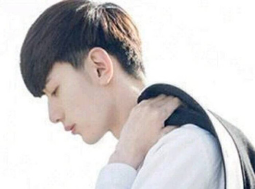 女生给男生点赞的含义,是喜欢男生的意思么 女生给男生点赞的含义,是喜欢男生的意思么第3张